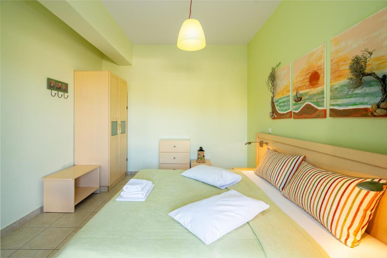 Georgia'S Apartments Kouremenos Beach Anevato Bagian luar foto